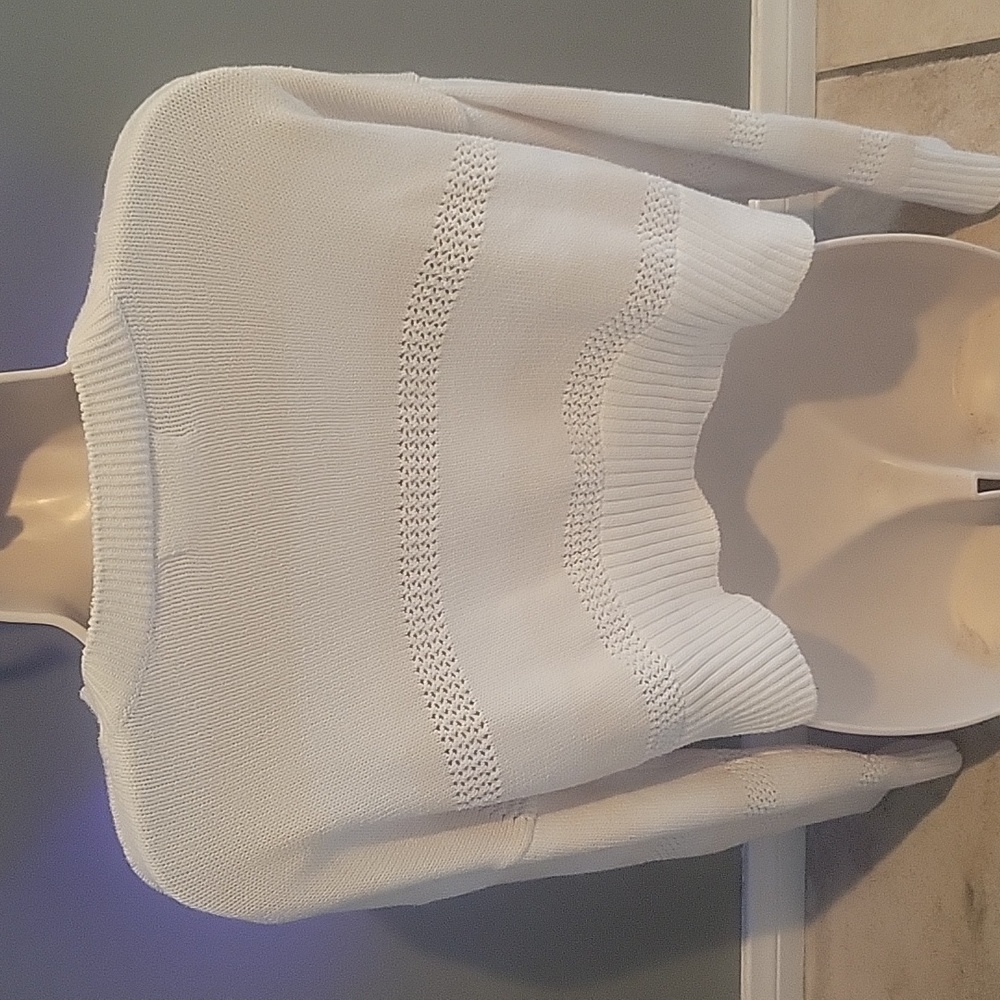 Beige Sweater - Picture 4 of 4